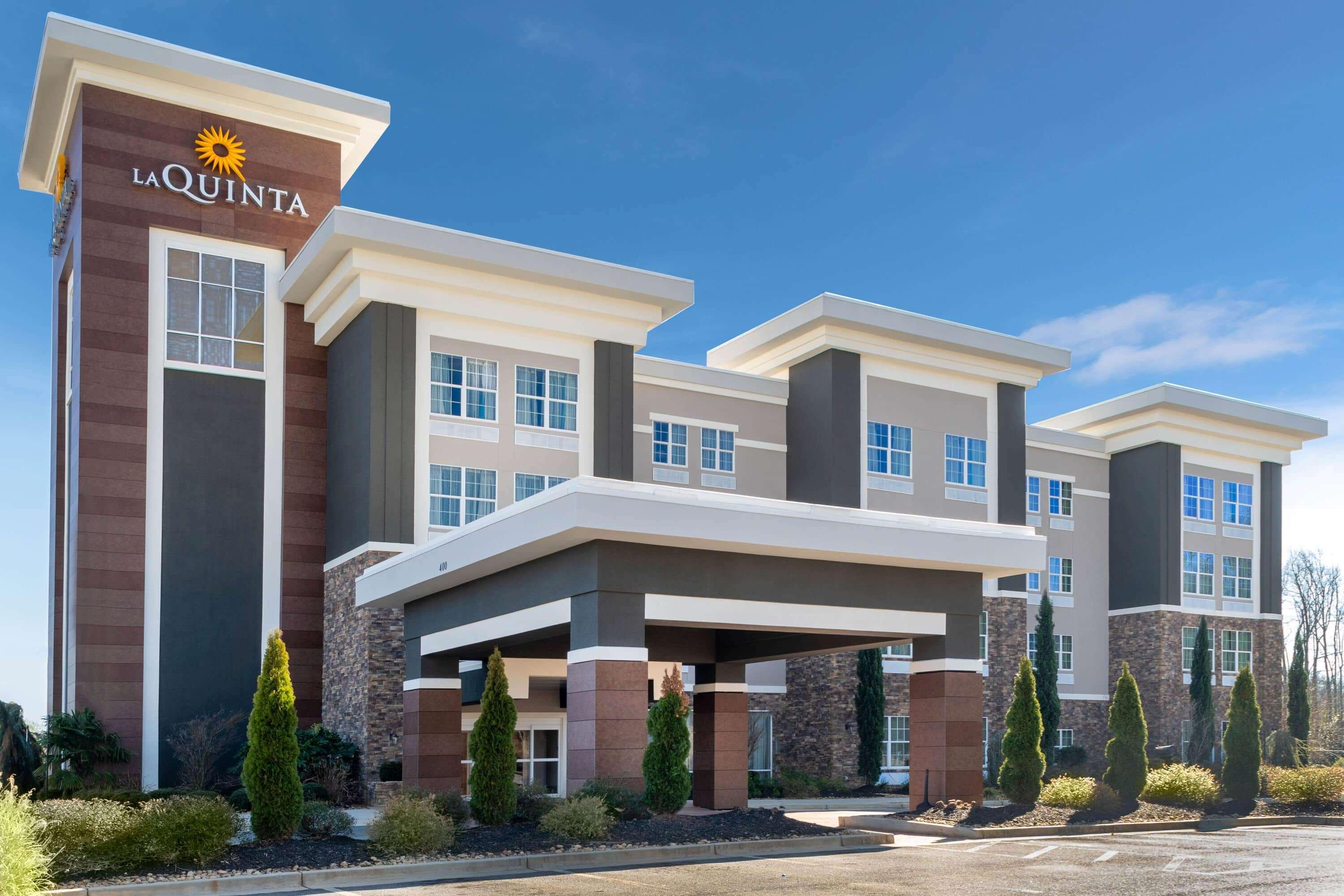 La Quinta By Wyndham Forsyth Hotel Eksteriør billede