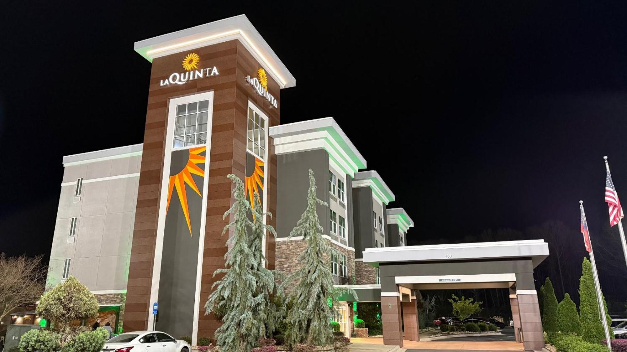 La Quinta By Wyndham Forsyth Hotel Eksteriør billede
